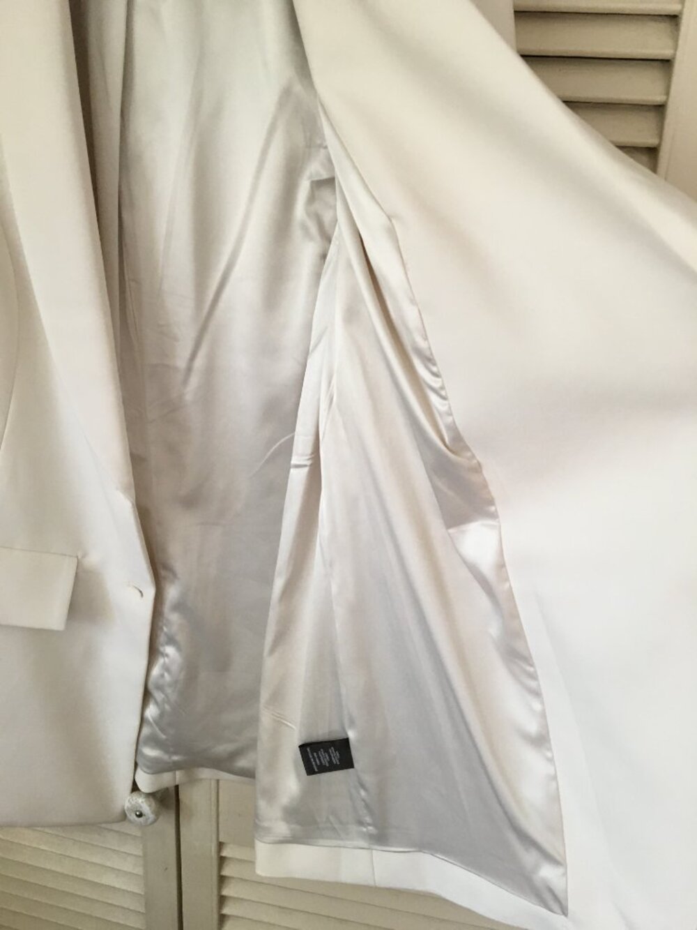 Torrid Size 1 (14-16) Ivory Lined Tailored Blazer Button Closure NwoT - Picture 6 of 8